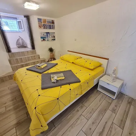 Apartment Mario *